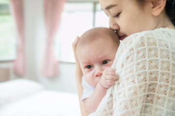 Baby met darmkrampjes