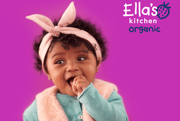 Lief meisje heeft trek in Ella's kitchen