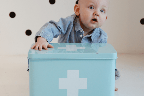 Toegeven Geheim Kast EHBO bij baby's en kinderen: dit moet iedere ouder weten – 24Baby.nl