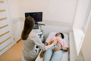 Vrouw tijdens ivf behandeling met vergoeding vanuit basisverzekering