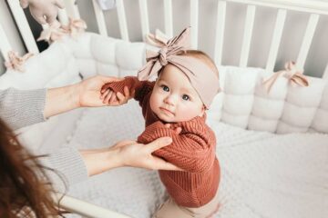 Baby met maat 68 in box
