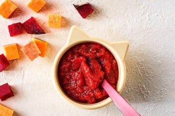 Babyhapoje van bietjes en zoete aardappel