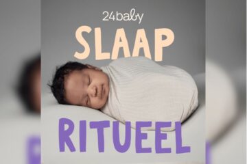 Baby slaapt rustig door de slaapritueel playlist met rustgevende muziek