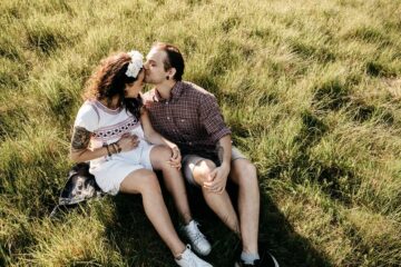 verliefd stel op Valentijnsdag
