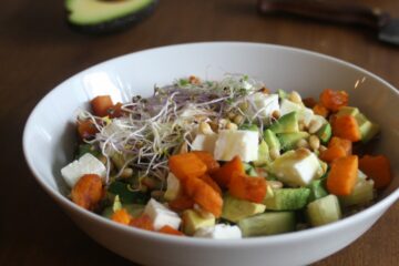 Zwangerschapsrecept salade feta zoete aardappel avocado