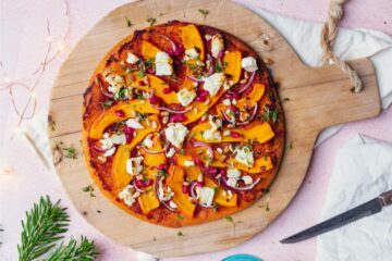 Pompoenpizza met rode pesto