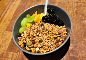 Leckere selbstgemachte Granola